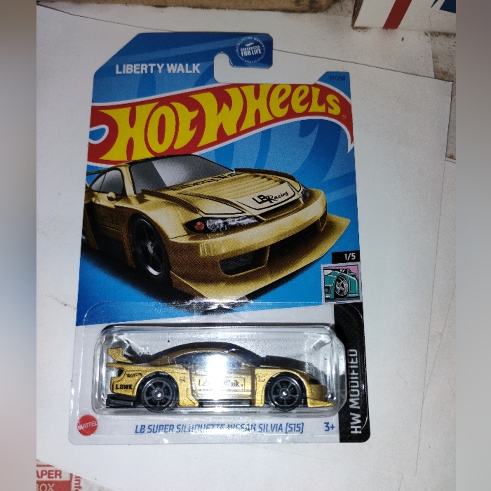 Hot Wheels Liberty Walk HW Modified LB Super Silhouette Nissan Silvia S15